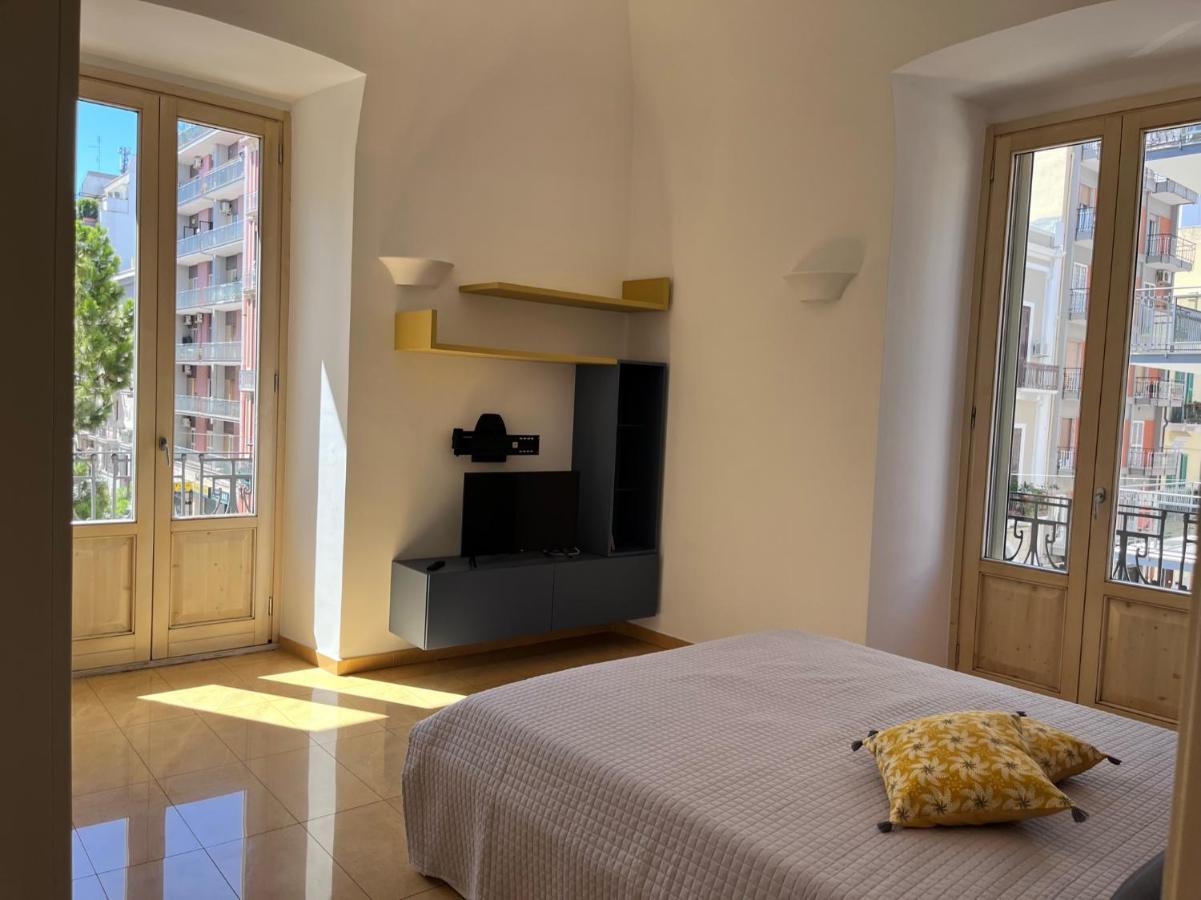 Casa Carulli49 Lägenhet Bari Exteriör bild
