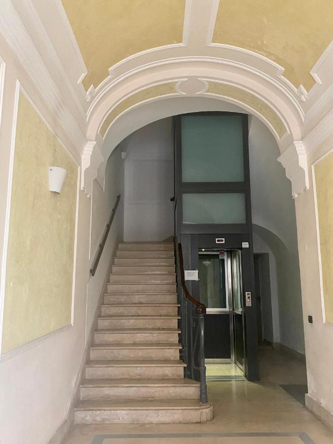 Casa Carulli49 Lägenhet Bari Exteriör bild