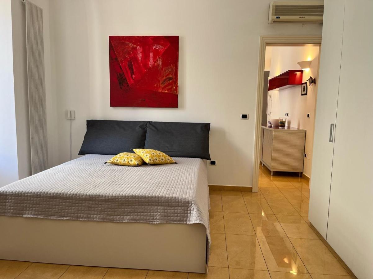 Casa Carulli49 Lägenhet Bari Exteriör bild