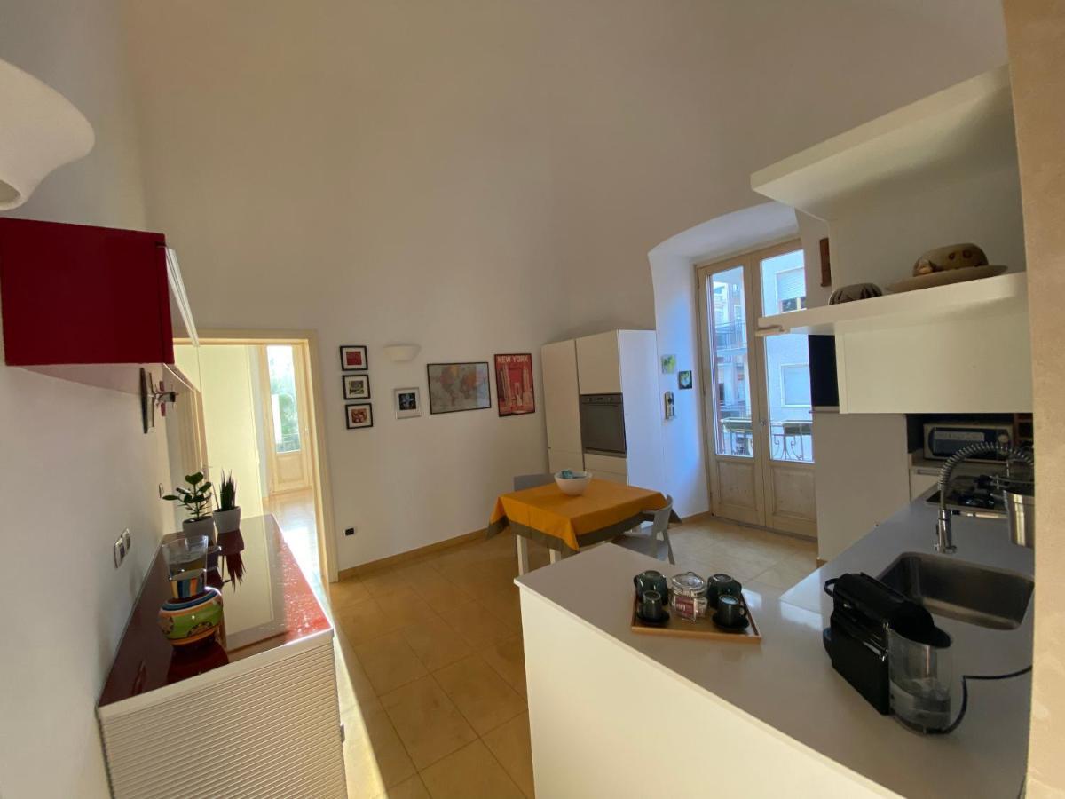 Casa Carulli49 Lägenhet Bari Exteriör bild